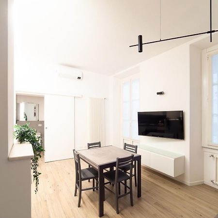 Hbhall Porta Romana Suite Милан Экстерьер фото